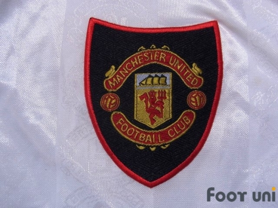 Manchester United 1997-1999 Away Shirt - Online Store From Footuni 