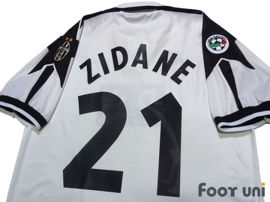 Juventus 1998-1999 Away Shirt #21 Zidane - From Footuni