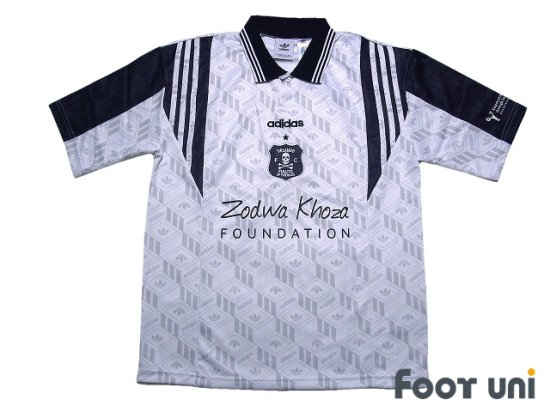 Orlando Pirates Zodwa Khoza Jersey - Football Shirt Culture